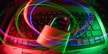 Zákon o kyberbezpečnosti: Co se mění a jak nová nařízení o digitální bezpečnosti ovlivní každého z nás?