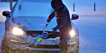 Zima na silnicích: Nejčastější chyby řidičů a řidiček