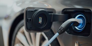 Ceny paliv rychle rostou. Vyplatí se teď elektromobil?